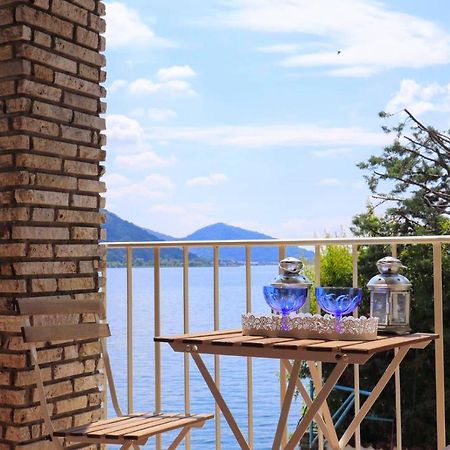 La Finestra "Sul Lago" Predore Buitenkant foto